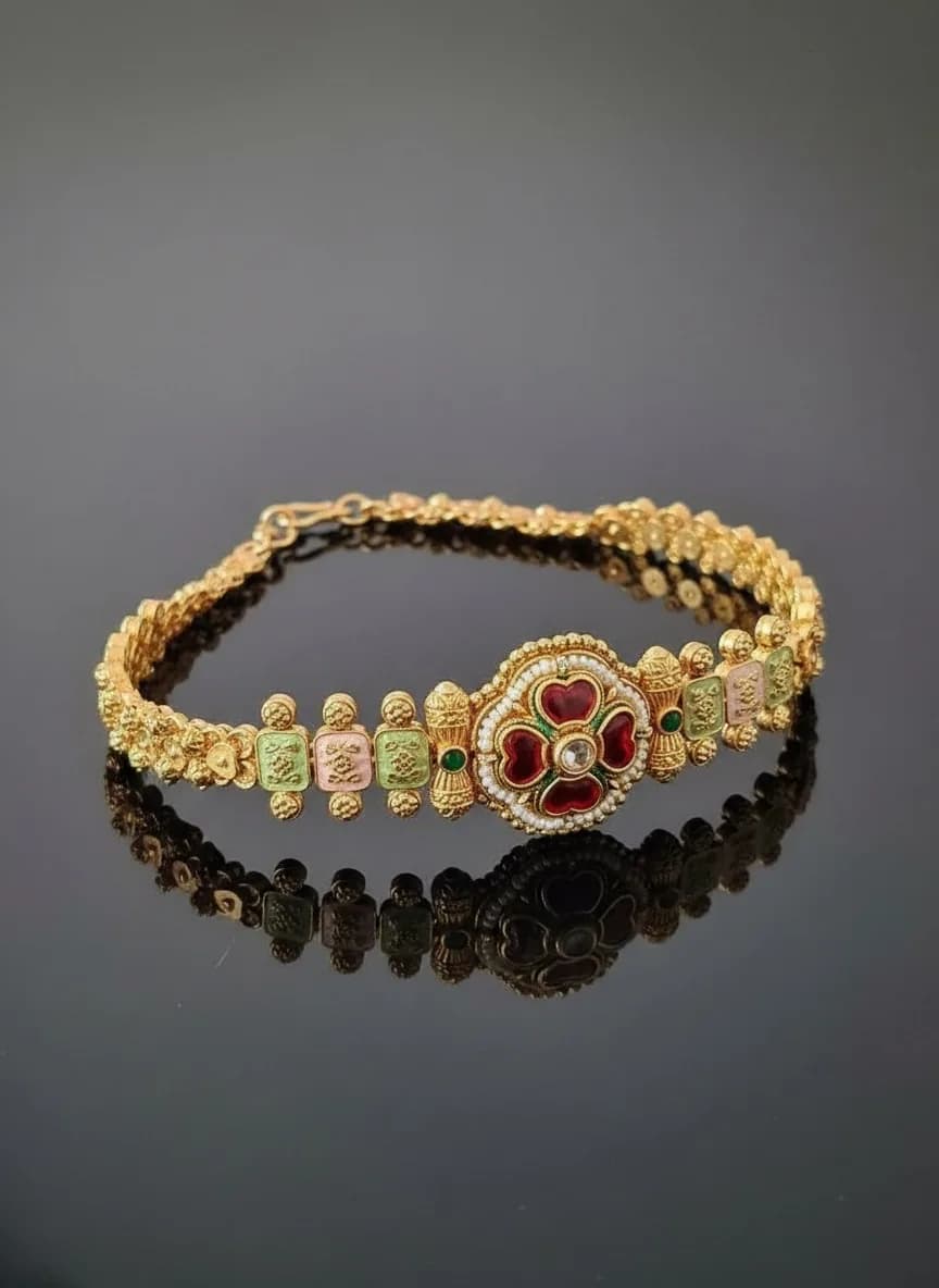 Gulnaaz Meenakari Kundan Bracelet